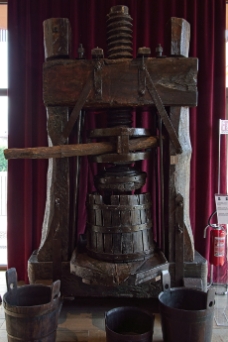 Zeni Museum Grape Press WM
